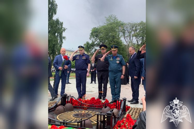 Ярославские росгвардейцы почтили память погибших в годы Великой Отечественной войны