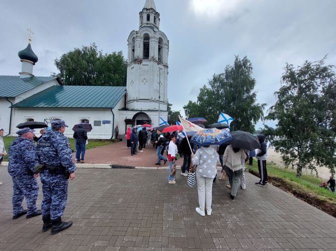 Росгвардия обеспечила правопорядок во время проведения мероприятий, посвященных Дню военно-морского флота в Ярославской области