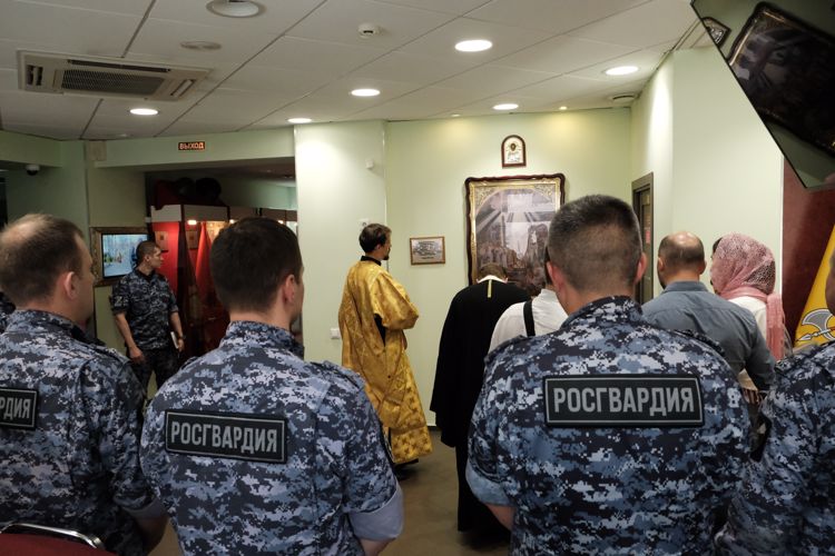 В День крещения Руси в Управлении Росгвардии по Ярославской области прошло праздничное богослужение