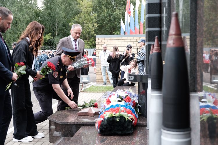 Мероприятия памяти погибших сотрудников и военнослужащих Росгвардии прошли в Ярославле
