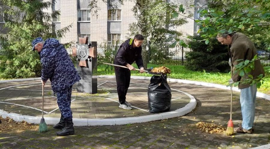 В Ярославле росгвардейцы присоединились ко всероссийской акции «Зеленая Россия»
