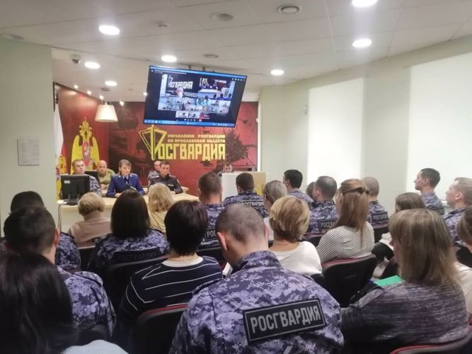 В Управлении Росгвардии по Ярославской области прошёл круглый стол по повышению деловой квалификации 