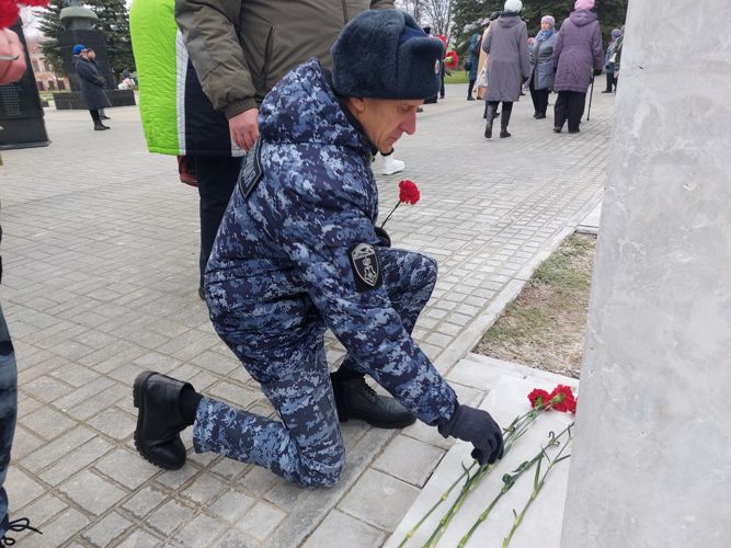 Представители Росгвардии приняли участие в открытии в обновленного мемориала Аллея Славы в Ярославской области