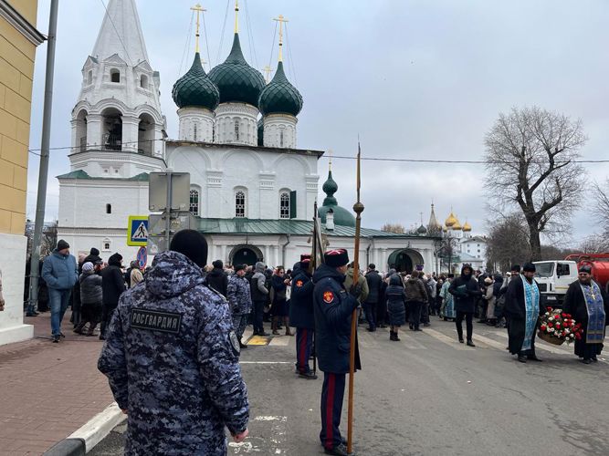 Росгвардейцы приняли участие в охране правопорядка в День народного единства в Ярославле
