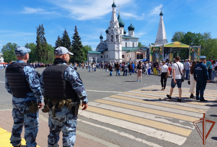 Росгвардия обеспечила безопасность в День города Ярославля