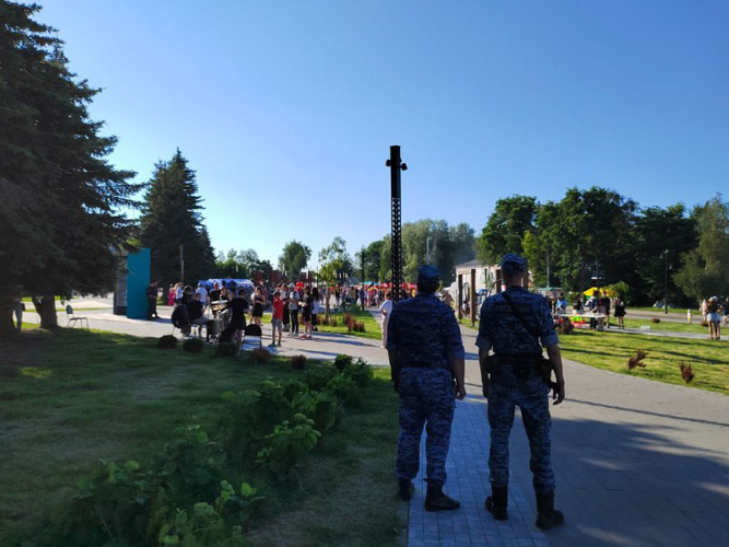 Росгвардия приняла участие в обеспечении правопорядка в период празднования Дня молодежи в Ярославской области