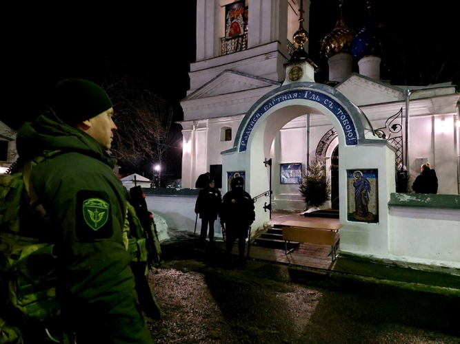 Росгвардия приняла участие в обеспечении правопорядка и общественной безопасности в период проведения религиозного праздника Рождества Христова