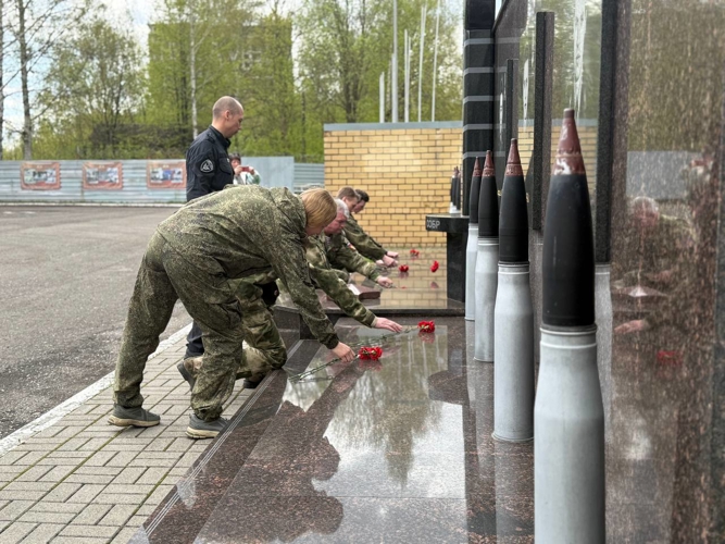В Ярославле курсанты «Гвардейской смены» посетили спецподразделения Росгвардии