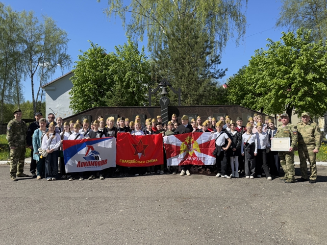 В Ярославле школьники посетили спецподразделения Росгвардии