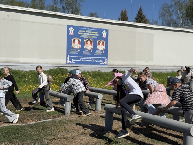 В Ярославле школьники посетили спецподразделения Росгвардии