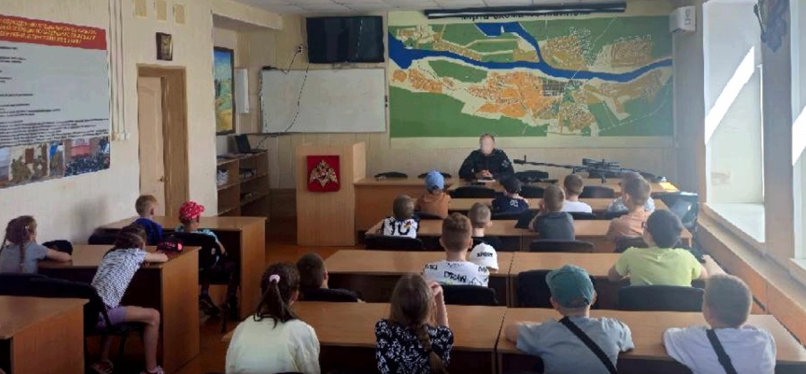 Росгвардейцы провели патриотическое мероприятие для детей в Рыбинске