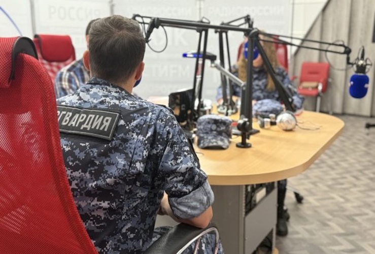 Сотрудники вневедомственной охраны стали гостями студии «Радио России - Ярославль»