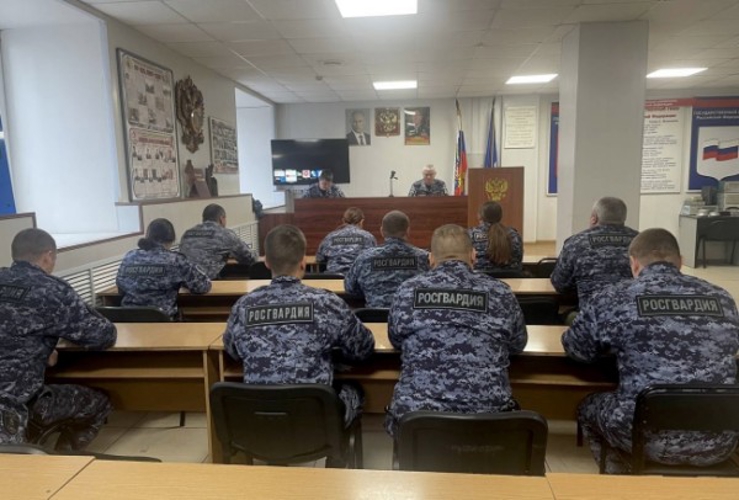 В Ярославле росгвардейцы присоединились к акции «Большой этнографический диктант» 
