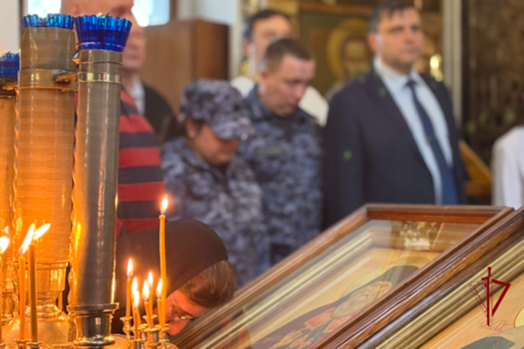 В Ярославле росгвардейцы приняли участие в праздничном богослужении