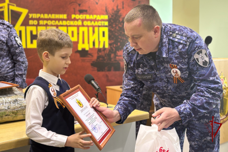 В региональном управлении Росгвардии подвели итоги конкурса детского рисунка 