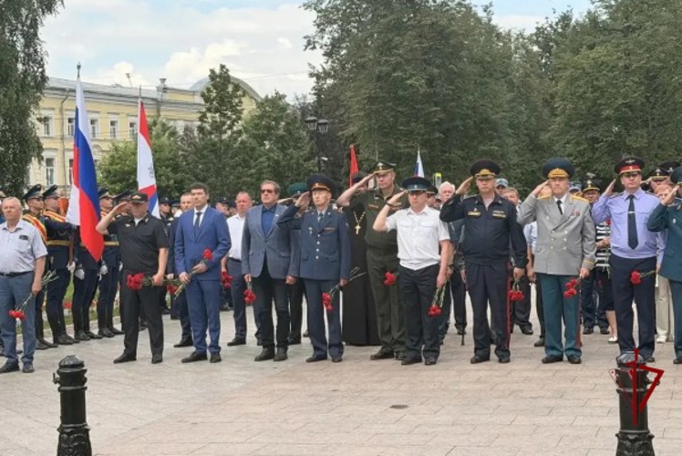 Руководство территориального управления Росгвардии приняло участие в памятных мероприятиях, посвященных Дню памяти и скорби