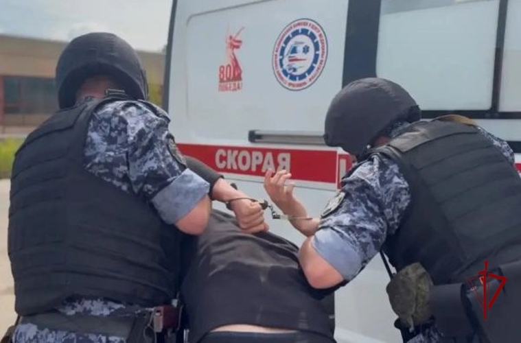 Росгвардейцы провели совместную тренировку с работниками скорой помощи в Ярославле