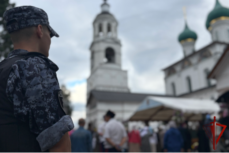 Росгвардейцы обеспечили правопорядок во время празднования Дня Толгской иконы Божией Матери